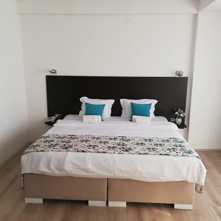 Atlas City Center Hotel Прилеп Экстерьер фото