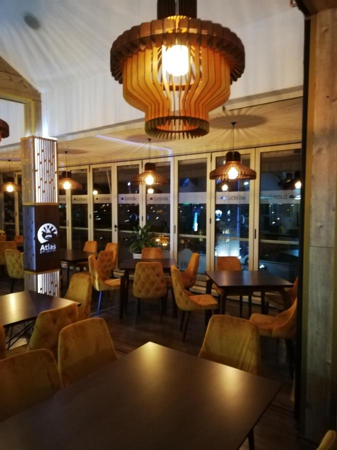 Atlas City Center Hotel Прилеп Экстерьер фото